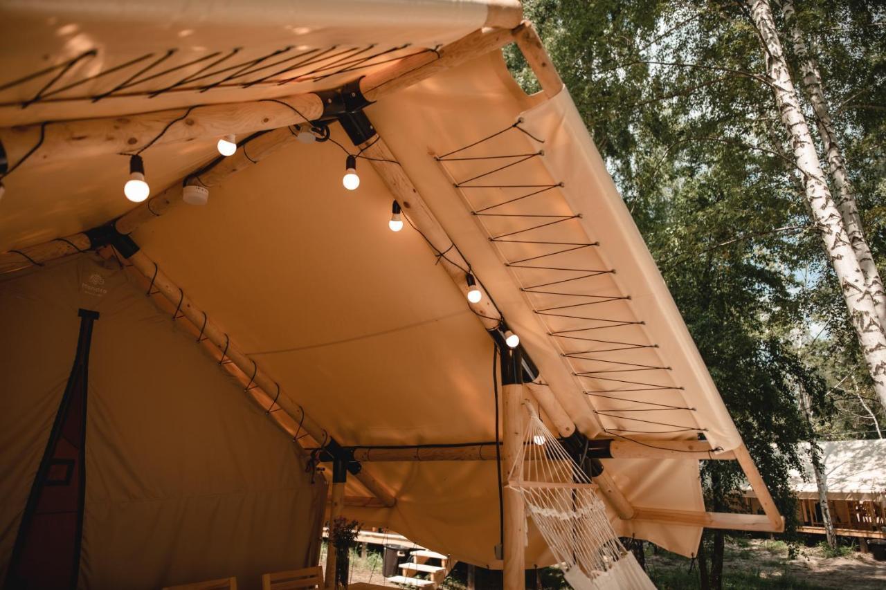 Hotel Glamping Mandra Kanev Leplyavo Exteriér fotografie