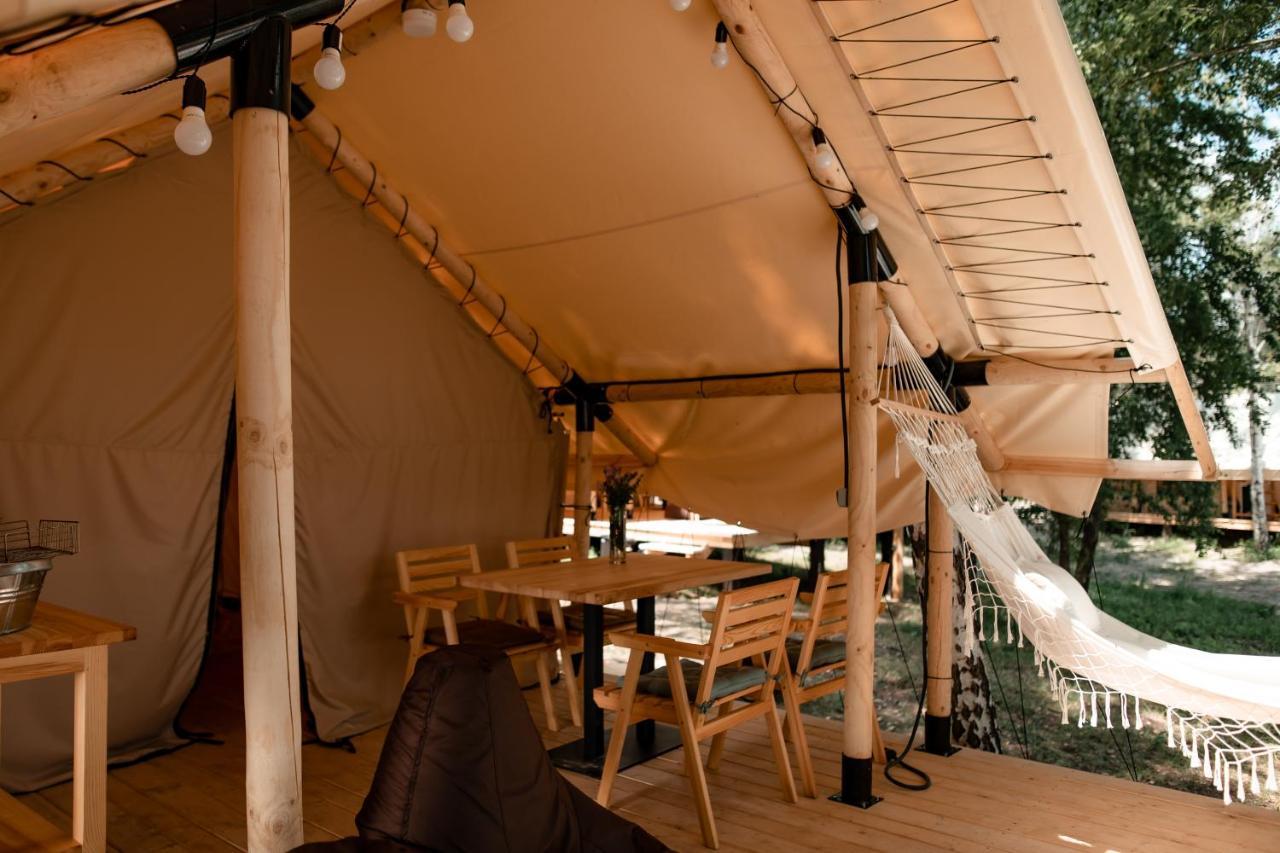Hotel Glamping Mandra Kanev Leplyavo Exteriér fotografie