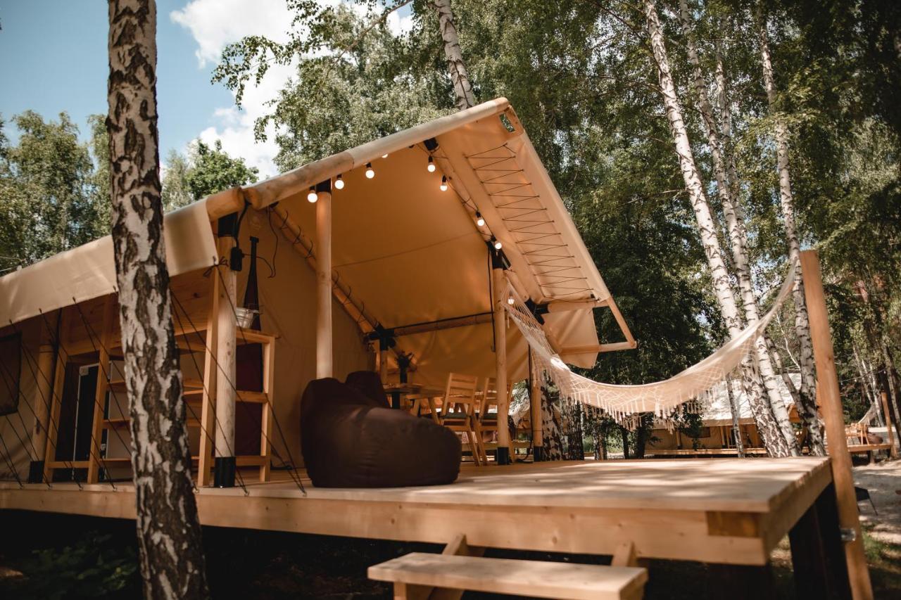 Hotel Glamping Mandra Kanev Leplyavo Exteriér fotografie