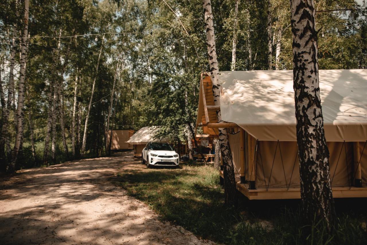 Hotel Glamping Mandra Kanev Leplyavo Exteriér fotografie